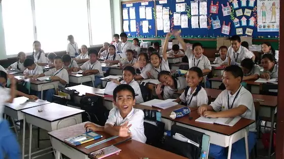 Teaching Large ESL Classes in Thailand