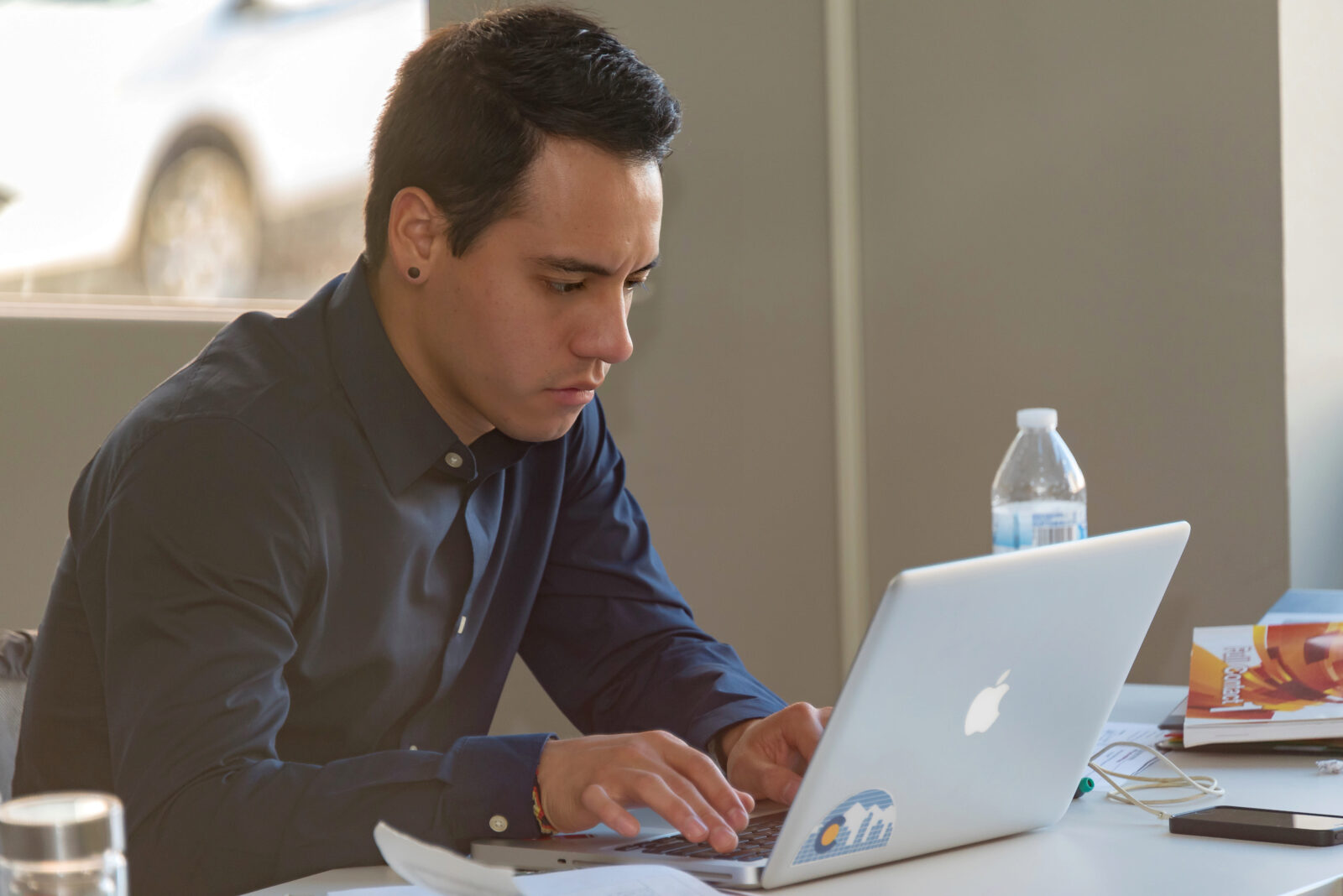 An image of a teacher searching for TEFL jobs online.