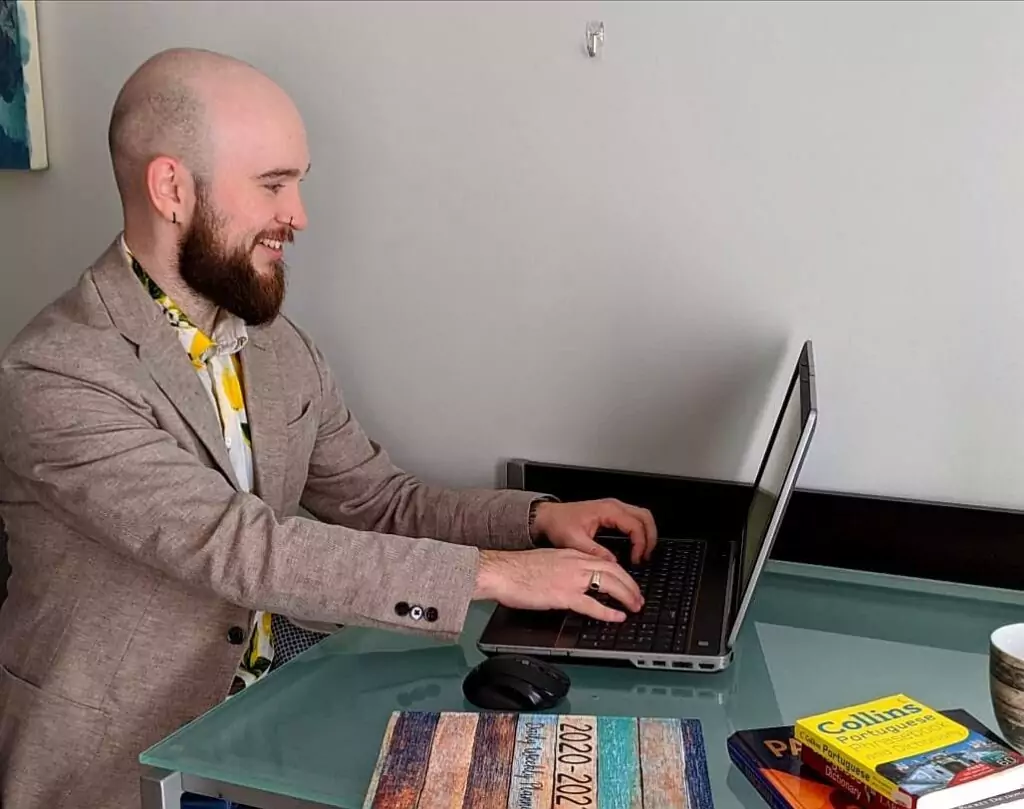Rory teaching English online
