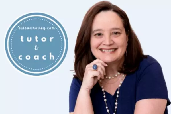 An image of a Luisa, a Bridge TEFL alumni, smiling at the camera with a website URL and the text tutor & coach