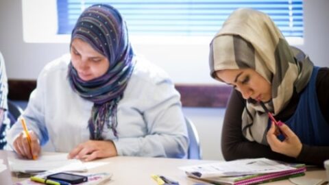 8 Strategies to Build Confidence in ESL Students