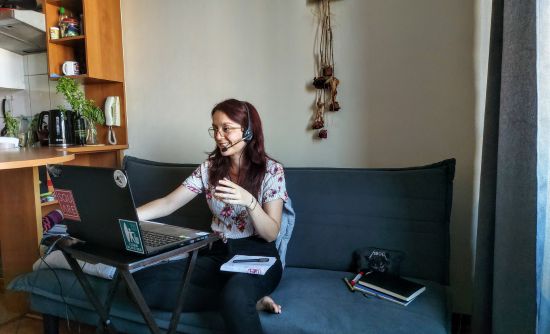 Bridge alum, Vesela, teaching English online in Chile