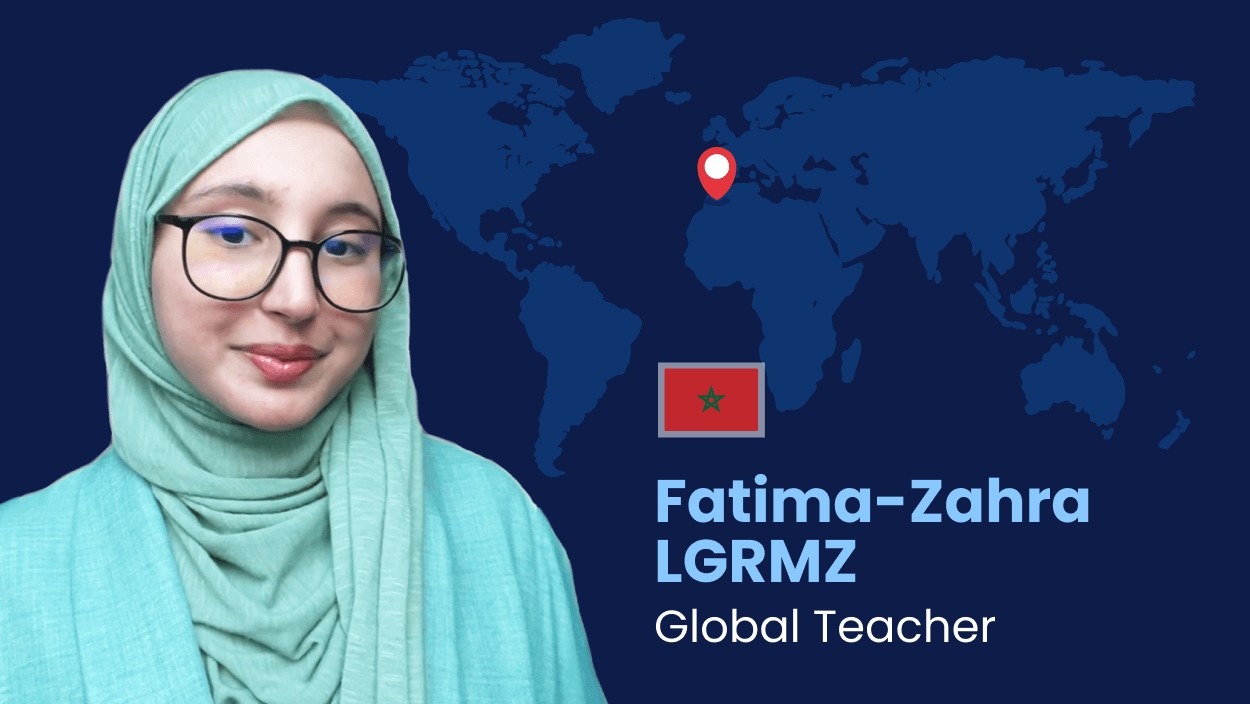 Retrato de Fatima-Zahra LGRMZ, profesora global de Bridge, con fondo de mapa mundial y bandera de Marruecos.