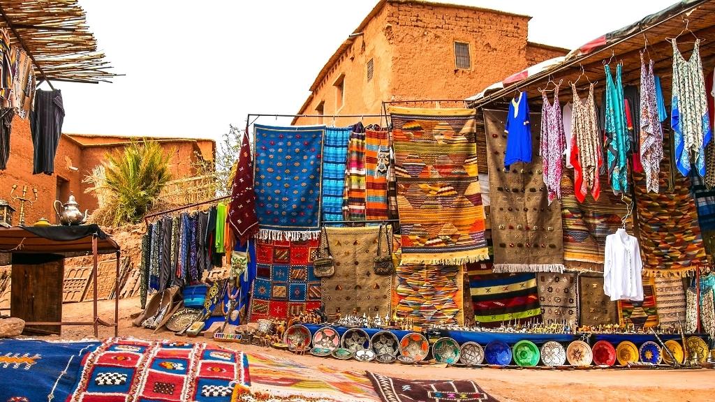 Souvenir shop in the open air in Kasbah Ait Ben Haddou near Ouarzazate in the Atlas Mountains of Morocco.