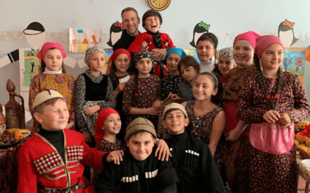 What Does EFL Stand For? What’s the Difference Between EFL and ESL?