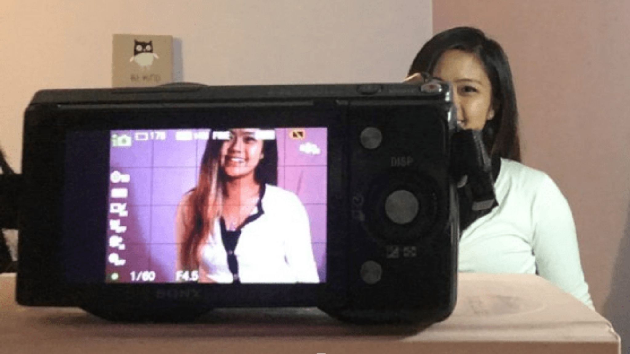 Creating a self intro video to teach English online